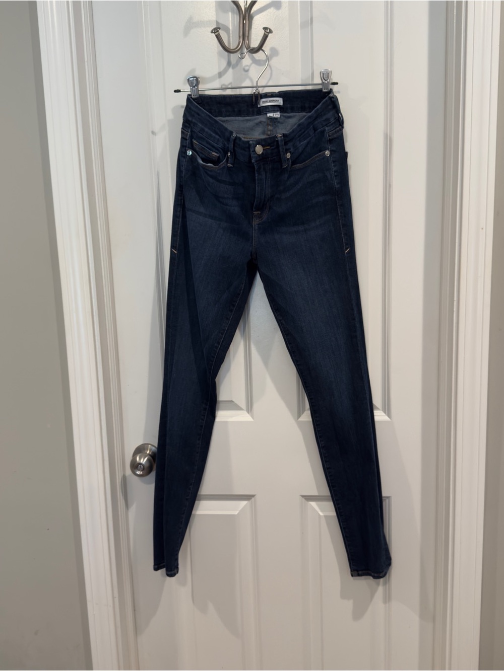 Good American Good Legs Skinny Jeans